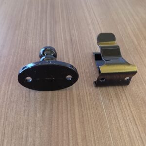 PRENDEDOR PARA PORTA BOLA OXIDADO CARTELA